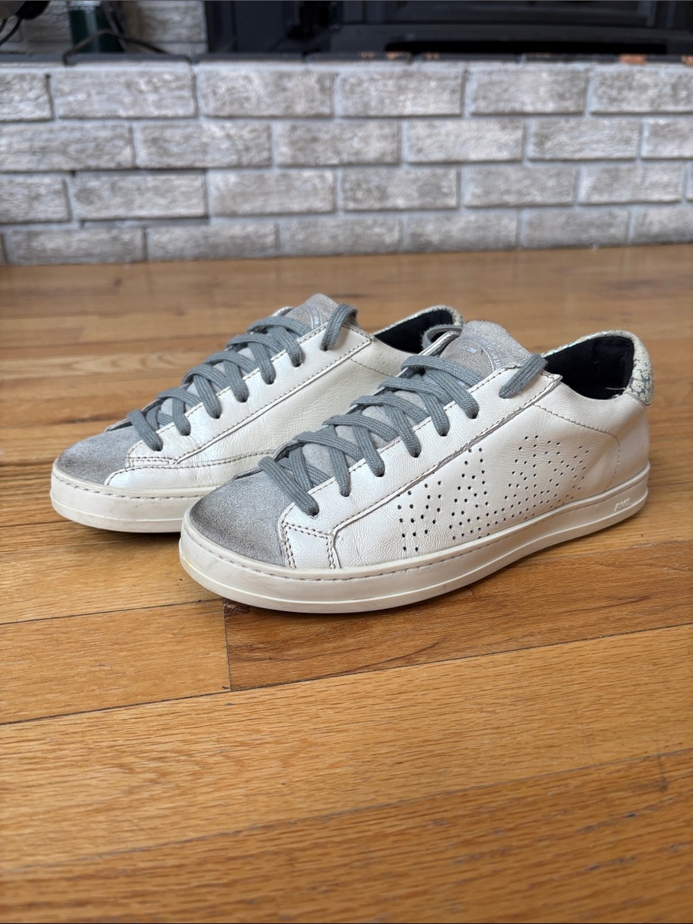P448 Women’s Casual Leather Sneakers in White and Gray